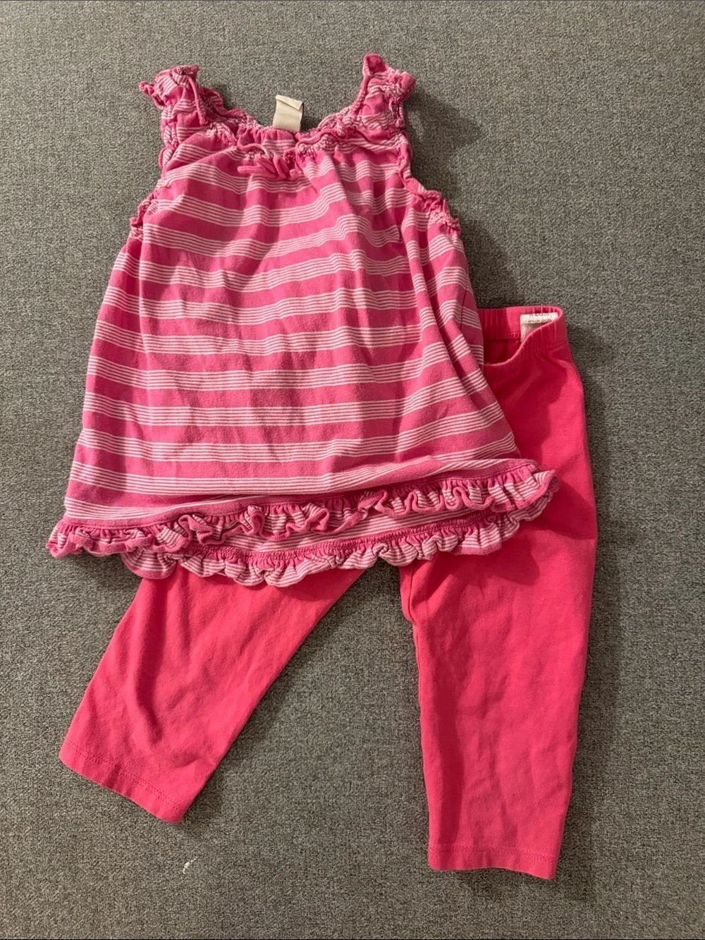 5/$15- Pink Striped Ruffle Tank & Capri Leggings Set